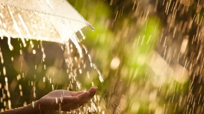 Синоптики прогнозують на Львівщині дощі та потепління до 28°С