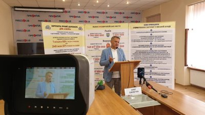 Чиновники Садового залізли в кишеню львів’ян, - Синютка