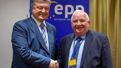 «Приєднання «Європейської Солідарності» до «Європейської народної партії» - сигнал визнання прагнень України приєднатися до ЄС та НАТО - Порошенко