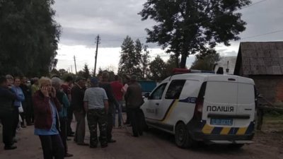 На Львівщині  під час погоні поліції за легковиком сталася смертельна ДТП (ФОТО)