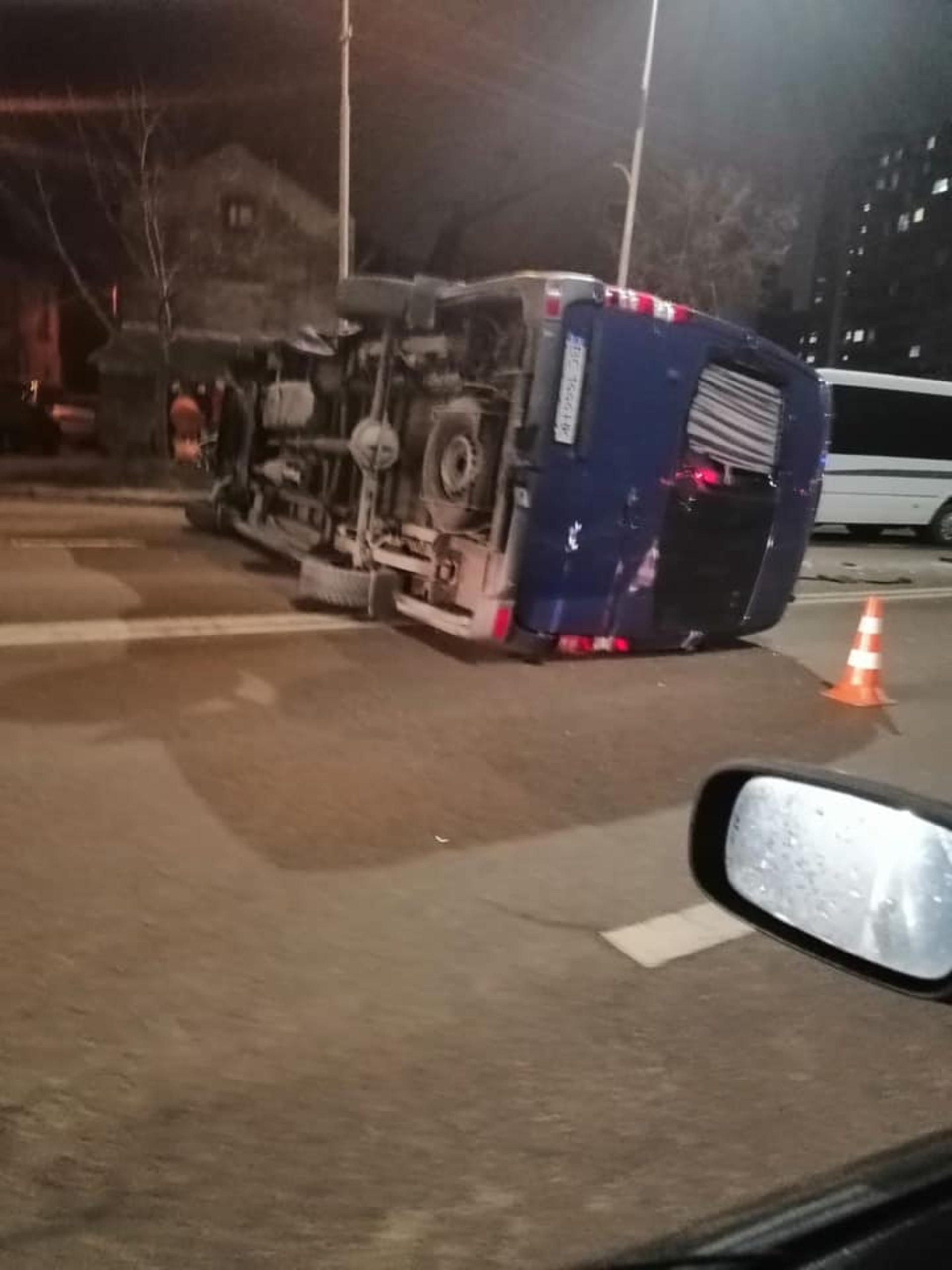 У Львові зіткнулось п’ять автомобілів. Фото Варта-1