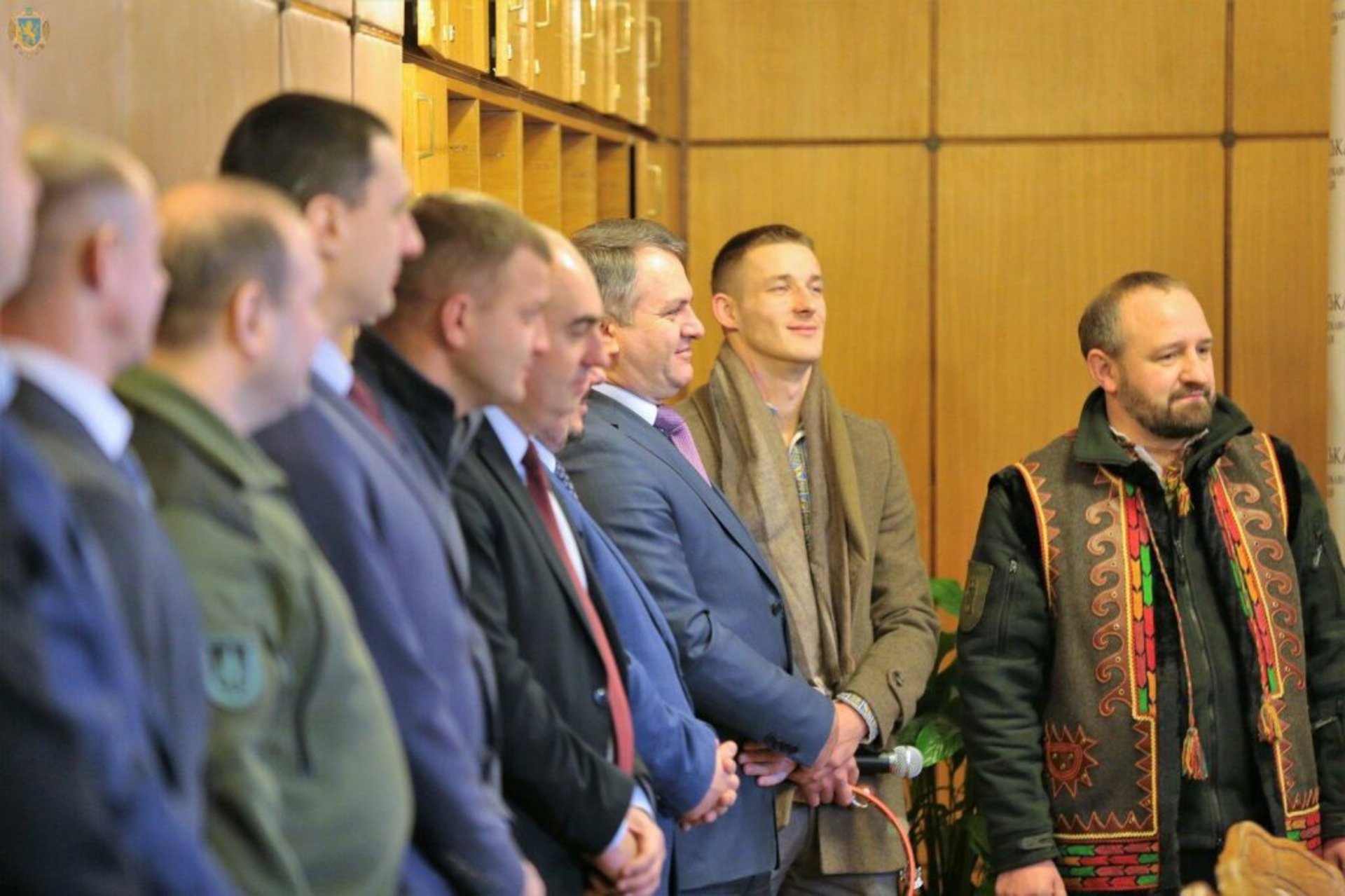 Волонтерський вертеп привітав працівників Львівської ОДА з Різдвом