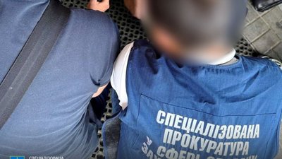 На Львівщині за смішні гроші можна було виїхати за кордон