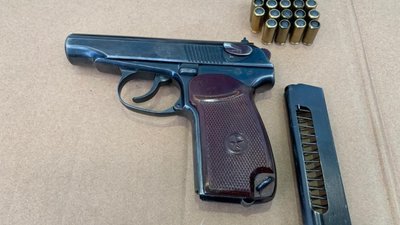 На Львівщині прикордонники вилучили зброю та набої