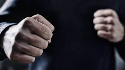 У Львові 23-річний п'яний водій побив поліцейського