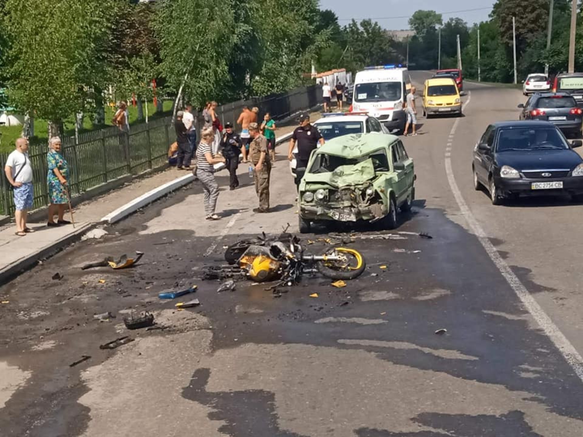 На Львівщині внаслідок ДТП загинув мотоцикліст