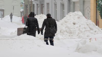 У Львові синоптики обіцяють значний сніг та ожеледицю на дорогах