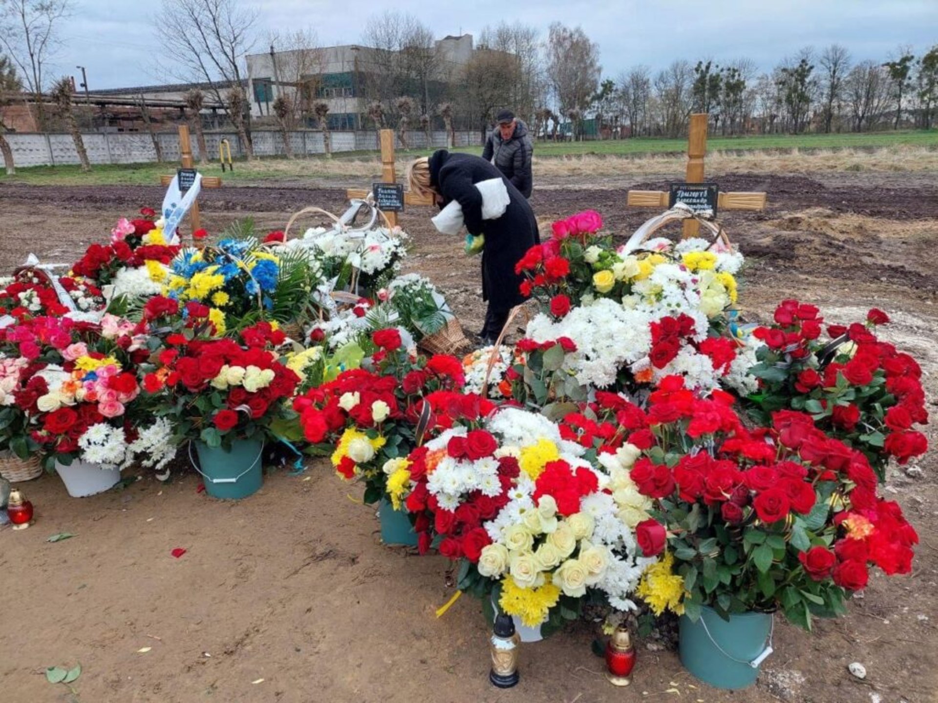 Львівщина провела в останню путь військових льотчиків