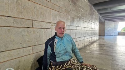 У Львові американець веде безпритульний спосіб життя