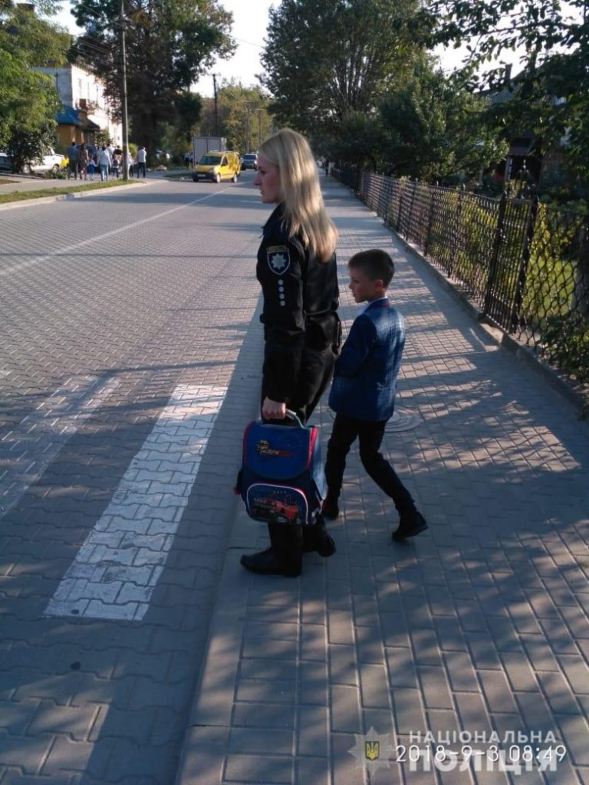 У школах Львівщини відбувся урок з поліцейським