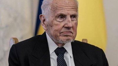 Заслужений лікар України відзначає 92-річчя