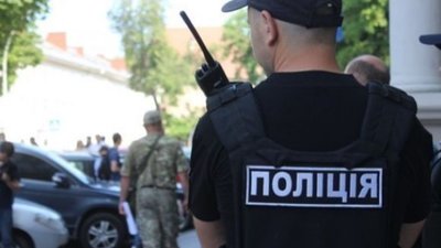 Медики просять громадян «здавати» порушників карантину правоохоронцям