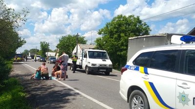 На Львівщині водій вантажівки скоїв смертельний наїзд на 10-річну дівчинку (ФОТО)