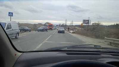 У Львові на об’їзній не розминулись автомобілі (ФОТО)