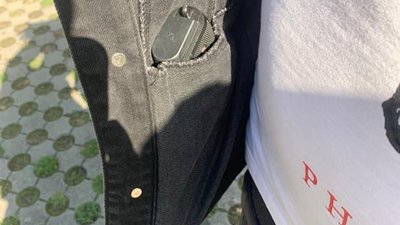 У центрі Львова заради розваги чоловік стріляв у закладі харчування (ФОТО)