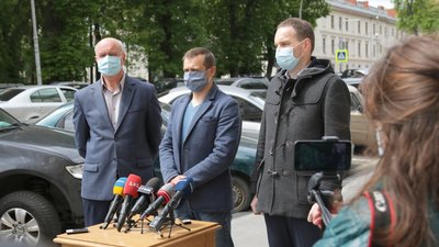 Маршрутки на Львівщині не курсуватимуть до 1 червня (ФОТО)