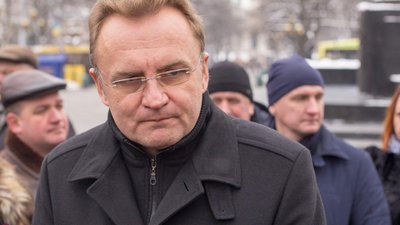 Туристи вимагають від Садового перевірити всі «подобові» квартири Львова