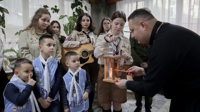Вифлеємський вогонь миру передали до одного з військових лікувальних закладів Західного регіону