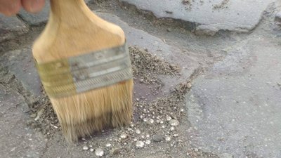У Львові у підвалі виявили ртутні термометри