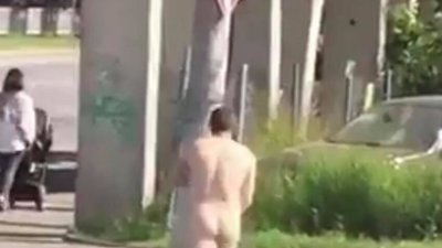 У Львові голий чоловік намагався обікрасти магазин (ВІДЕО)