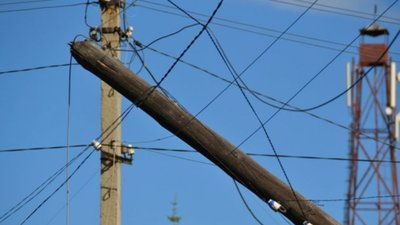 На Львівщині гроза залишила без електрики 67 населених пунктів