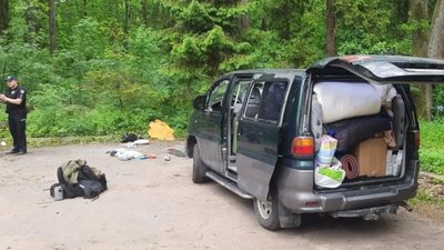 На Львівщині в автомобілі вибухнула граната (ФОТО)