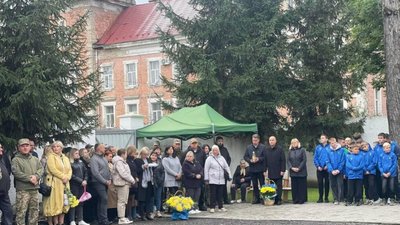 На Львівщині відкрили меморіальну таблицю в пам’ять підполковника Валерія Матвійчука
