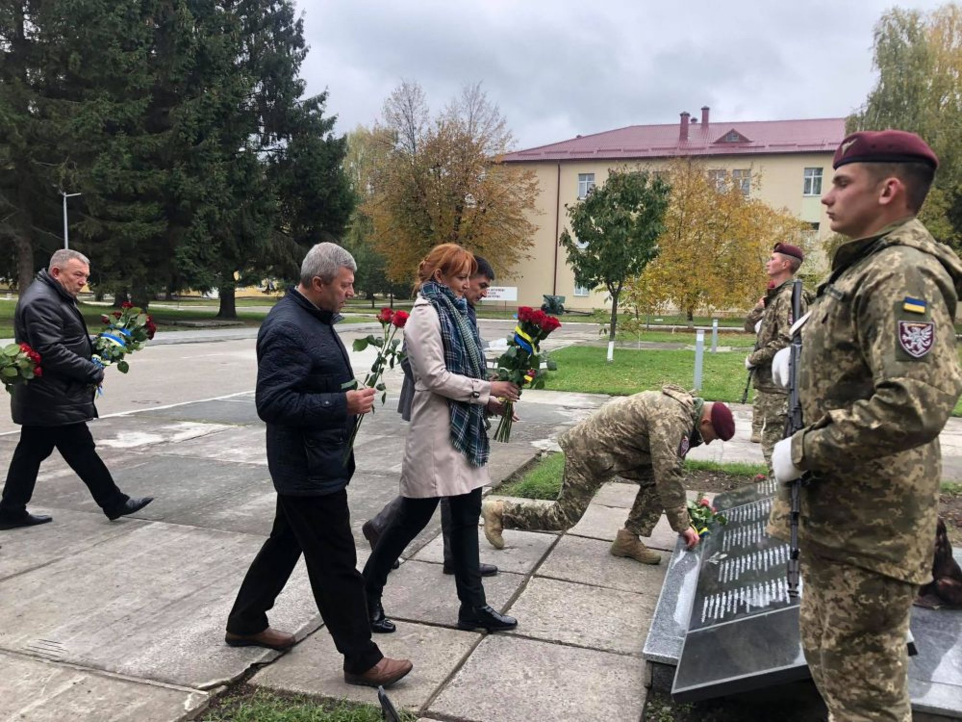 У Львові військові з нагоди Дня захисників і захисниць України отримали відзнаки, фото ЛМР