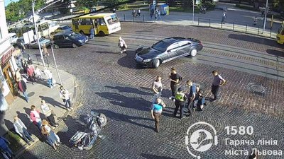 У Львові на Городоцькій сталась жахлива аварія (ВІДЕО)
