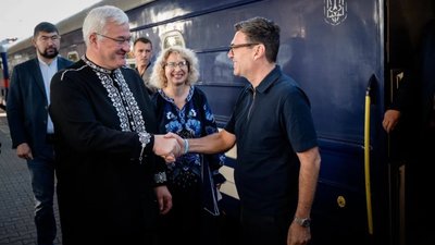 Новий прем'єр-міністр Великобританії Бернем вперше відвідав Україну