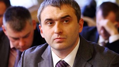 "Свободівець" Лопачак отримав від Садового більше тисячі доларів