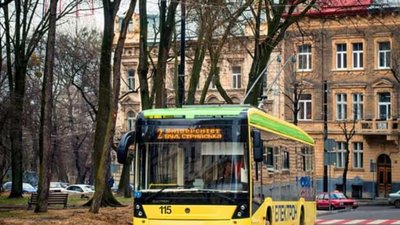 У Львові відсьогодні тролейбус № 22 курсуватиме до Автовокзалу