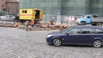 У Львові не курсують трамваї: чиновників Садового закликають вийти до людей