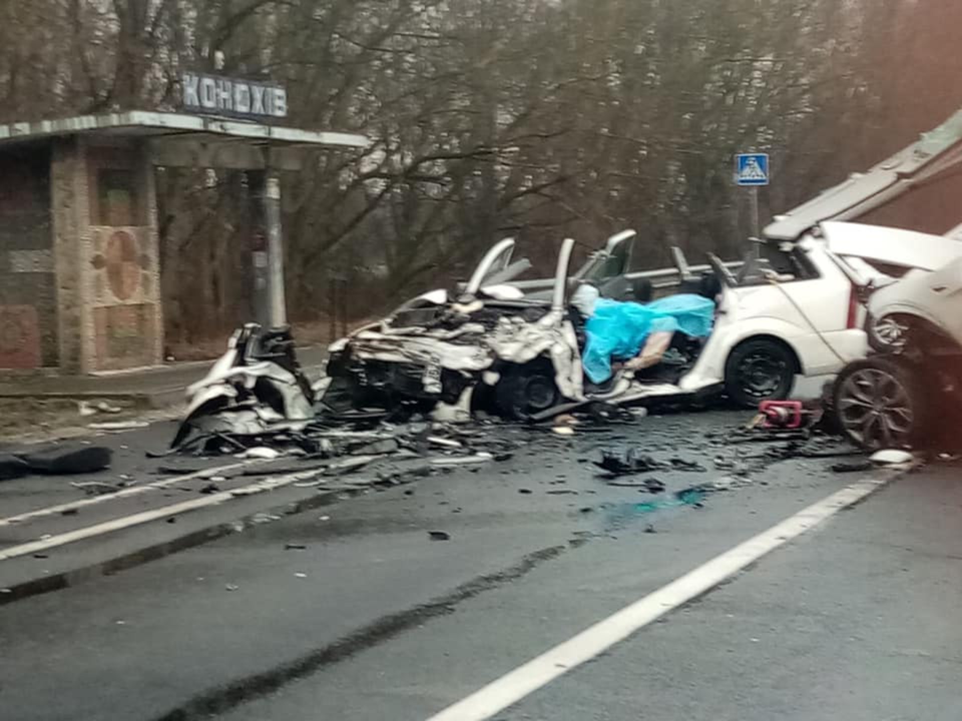 На Львівщині у жахливій аварії померло двоє осіб. Фото Варта-1