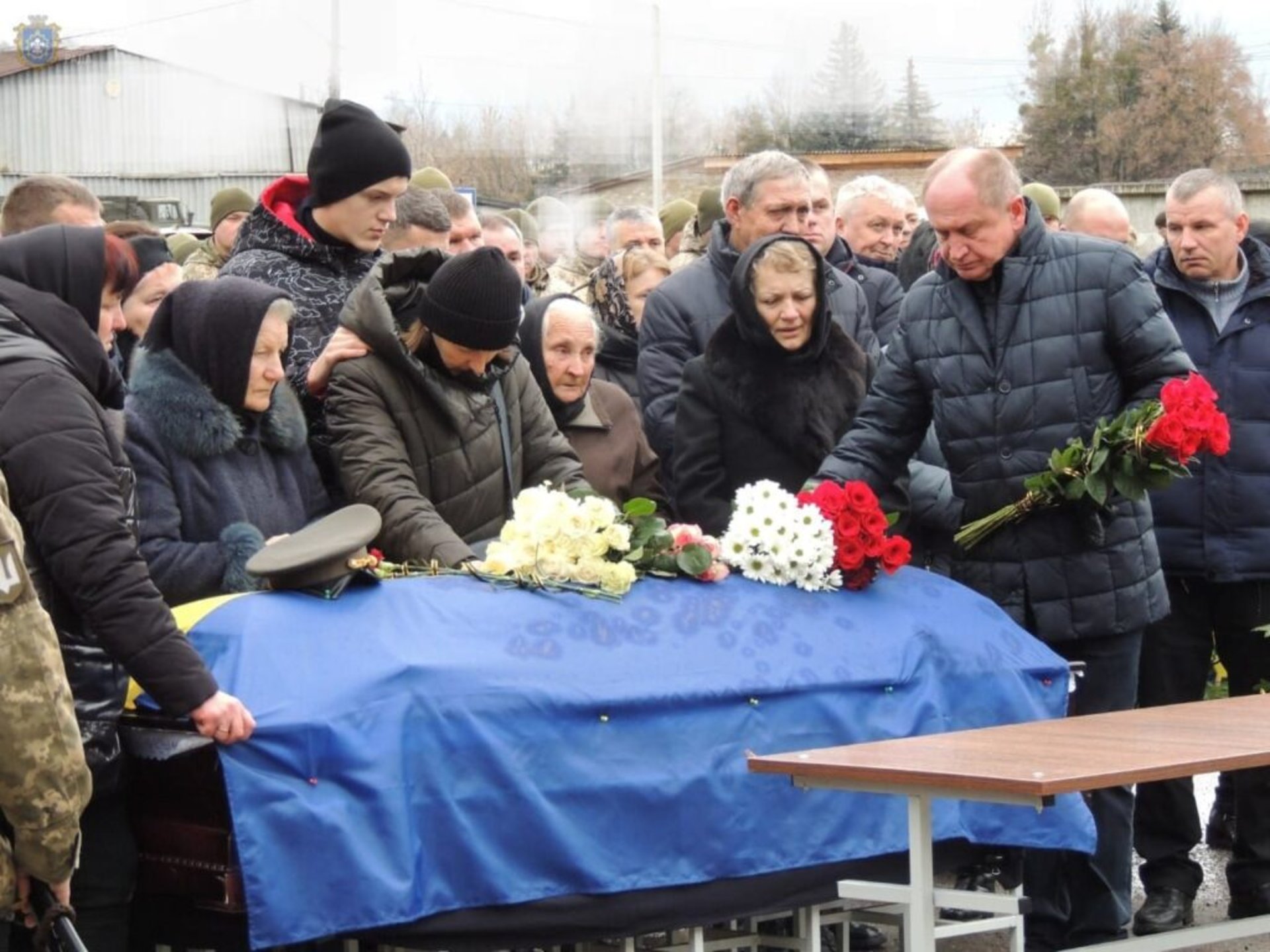 Львівщина попрощалася з двома Героями-авіаторами