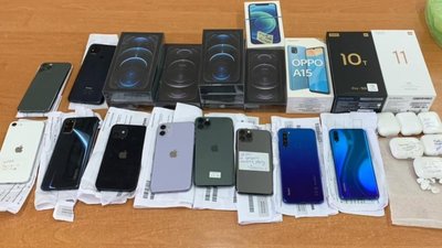 У Краківці конфіскували контрабандні IPhone (ФОТО)