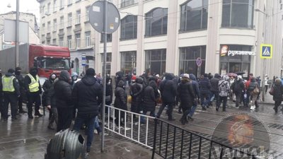 У Львові підприємці через карантин перекрили Городоцьку (ФОТО, ВІДЕО)