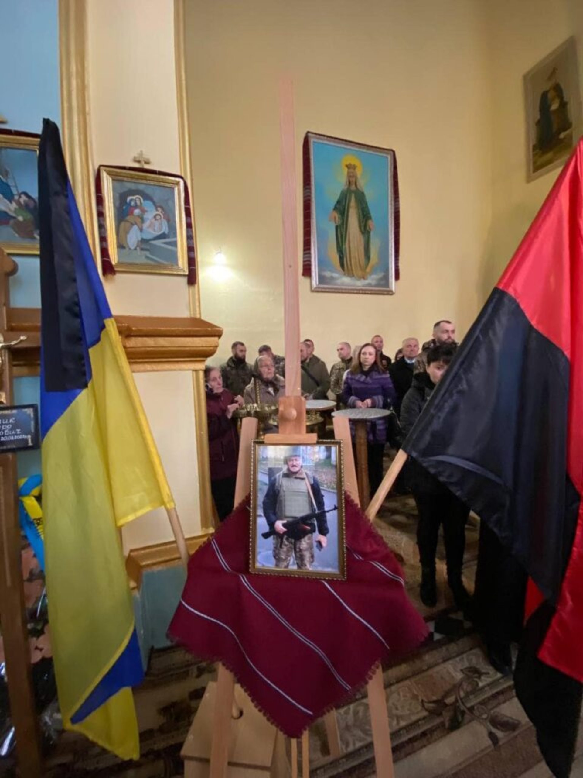 Львівщина провела в останню путь захисника України