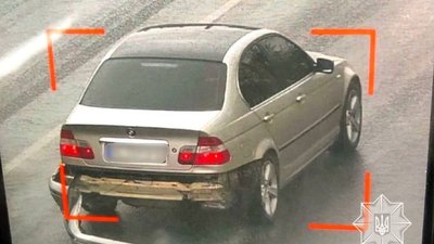 У Львові копи виявили пʼяного керманича, який скоїв ДТП