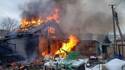 На Львівщині горіла дача