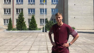 Випускники з Львівщини розповіли про враження від ЗНО-2021 (ВІДЕО)