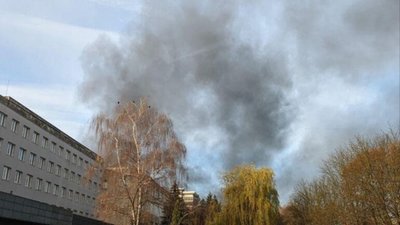 У Львові горіла закинута будівля (ФОТО, ВІДЕО)