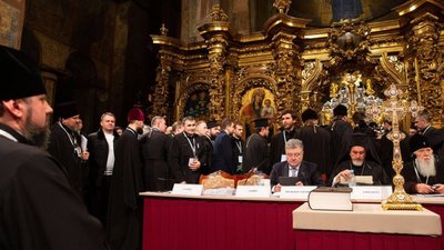 Синютка привідкрив завісу Собору у Києві