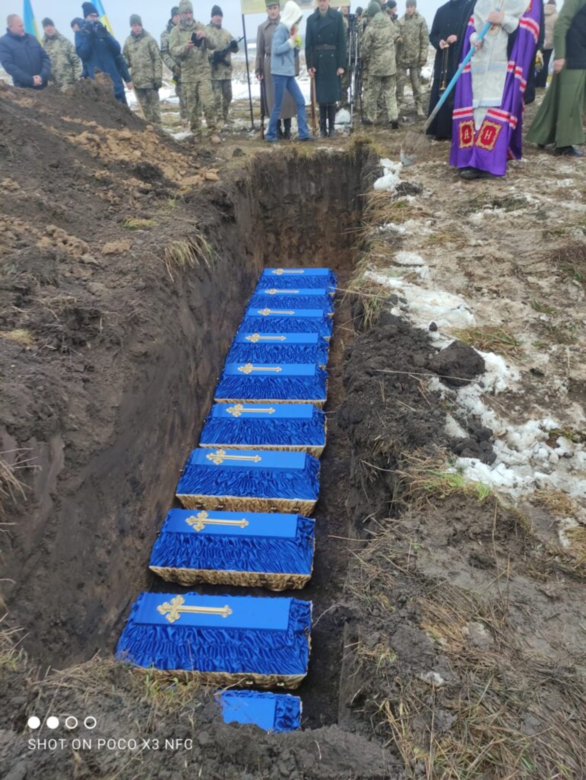 На Тернопільщині урочисто перепоховали останки воїнів УПА