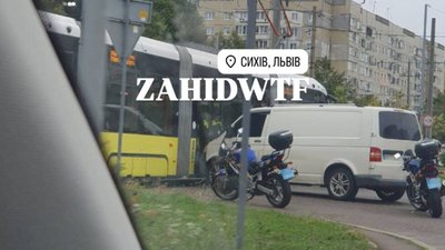 У Львові у спальному районі зупинився рух трамваїв
