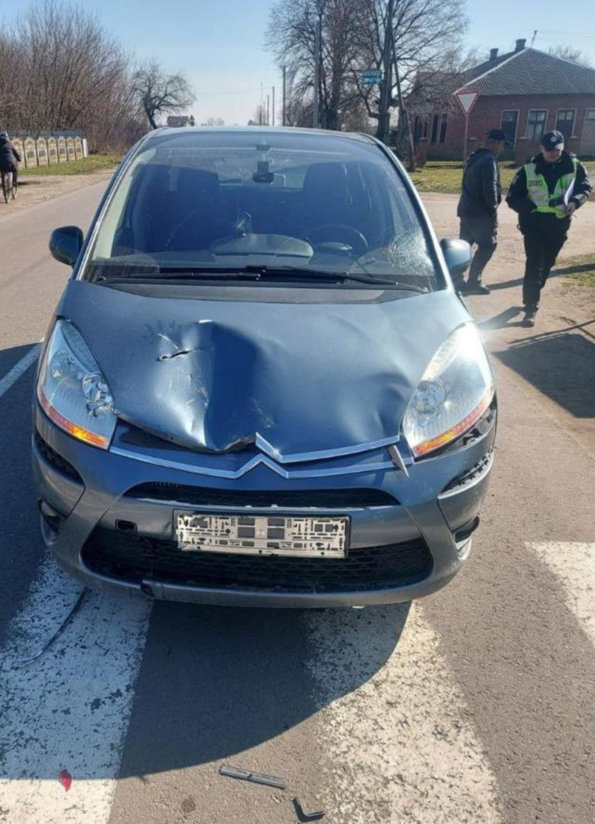 На Львівщині травмований неповнолітній мотоцикліст