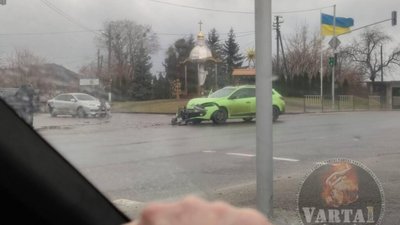 У Дублянах не розминулись автомобілі (ФОТО)