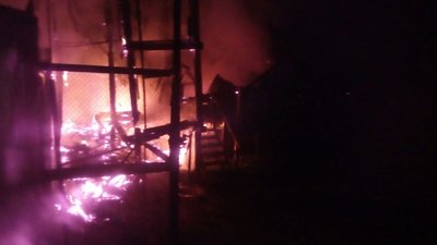 На Львівщині вогнем знищено дерев’яну сауну (ФОТО)
