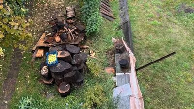 У Львові не прибирають прибудинкові території