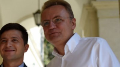 Депутат Львівської облради від "Самопомочі" балотується першим номером від "слуг"